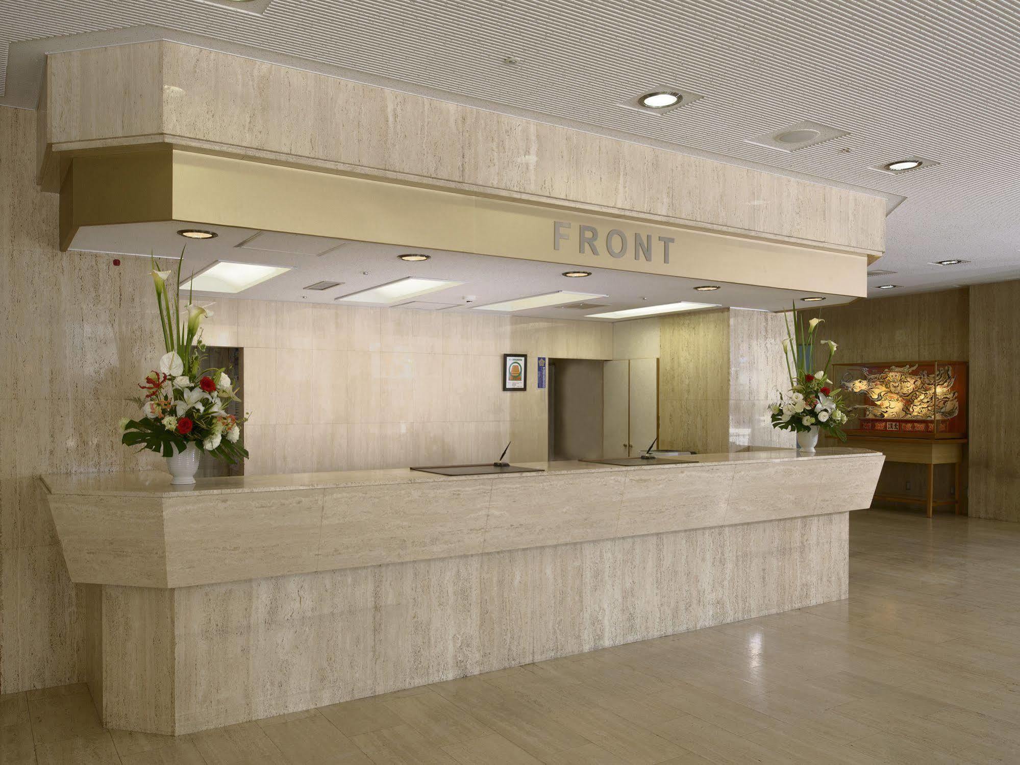 Hotel Crown Palais أوموري المظهر الخارجي الصورة