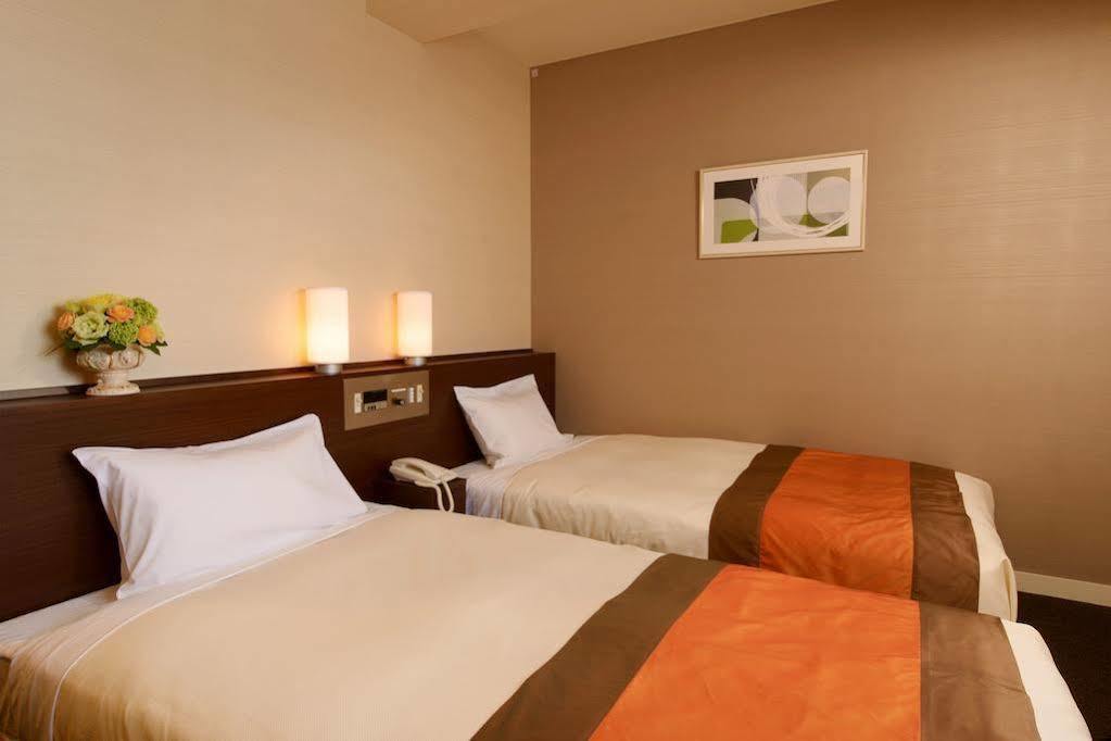 Hotel Crown Palais أوموري المظهر الخارجي الصورة