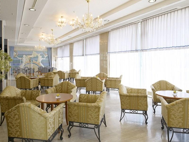 Hotel Crown Palais أوموري المظهر الخارجي الصورة